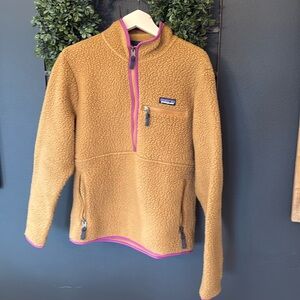 Patagonia Retro Pile Marsupial Pull Over